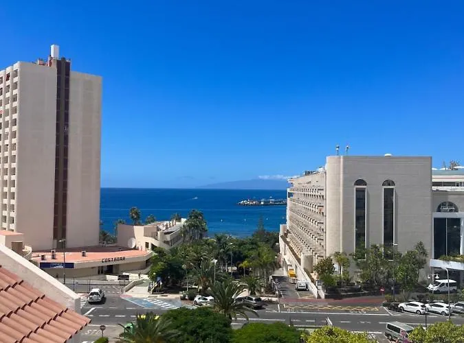 아파트 Sea View Penthouse Or With Large Terrace In Cristianos *