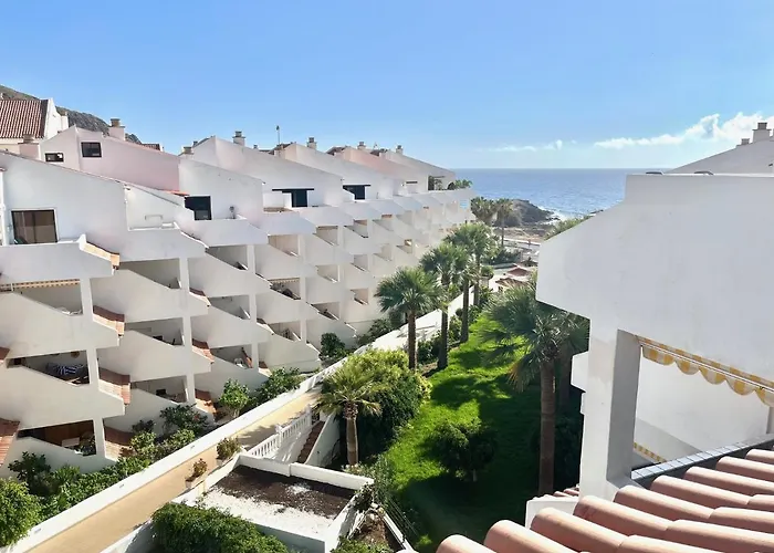 Sea View Penthouse Or With Large Terrace In Cristianos *