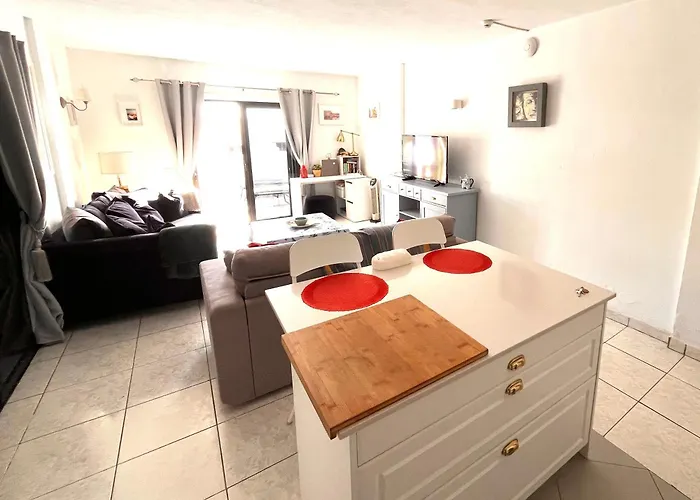 公寓 Sea View Penthouse Or With Large Terrace In Cristianos 洛斯克里斯蒂亚诺斯