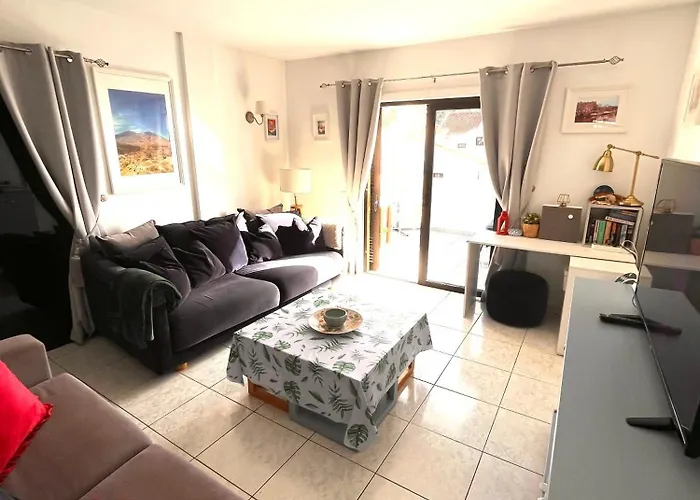 公寓 Sea View Penthouse Or With Large Terrace In Cristianos