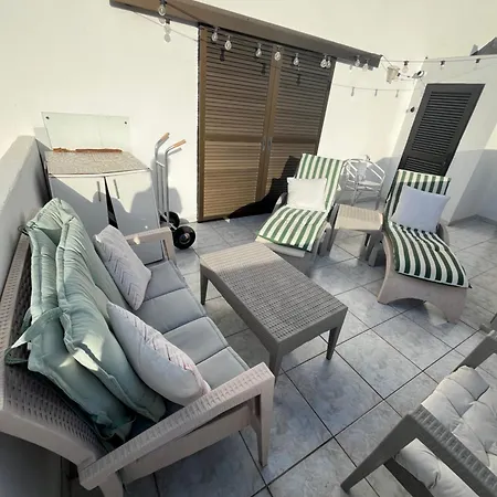 Апартаменты Sea View Penthouse Or With Large Terrace In Cristianos