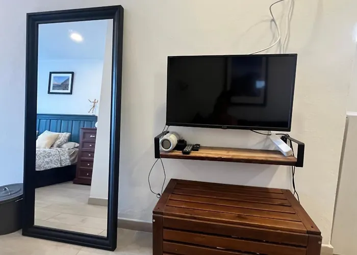 Sea View Penthouse Or With Large Terrace In Cristianos Apartamento