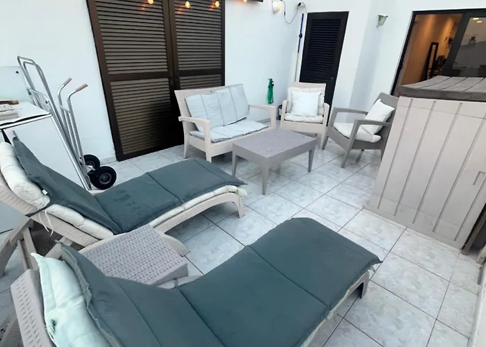 Sea View Penthouse Or With Large Terrace In Cristianos * Лос Кристианос