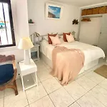 Sea View Penthouse Or With Large Terrace In Cristianos